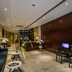 ローズランド スイート ホテル&スパ **** ホーチミン市