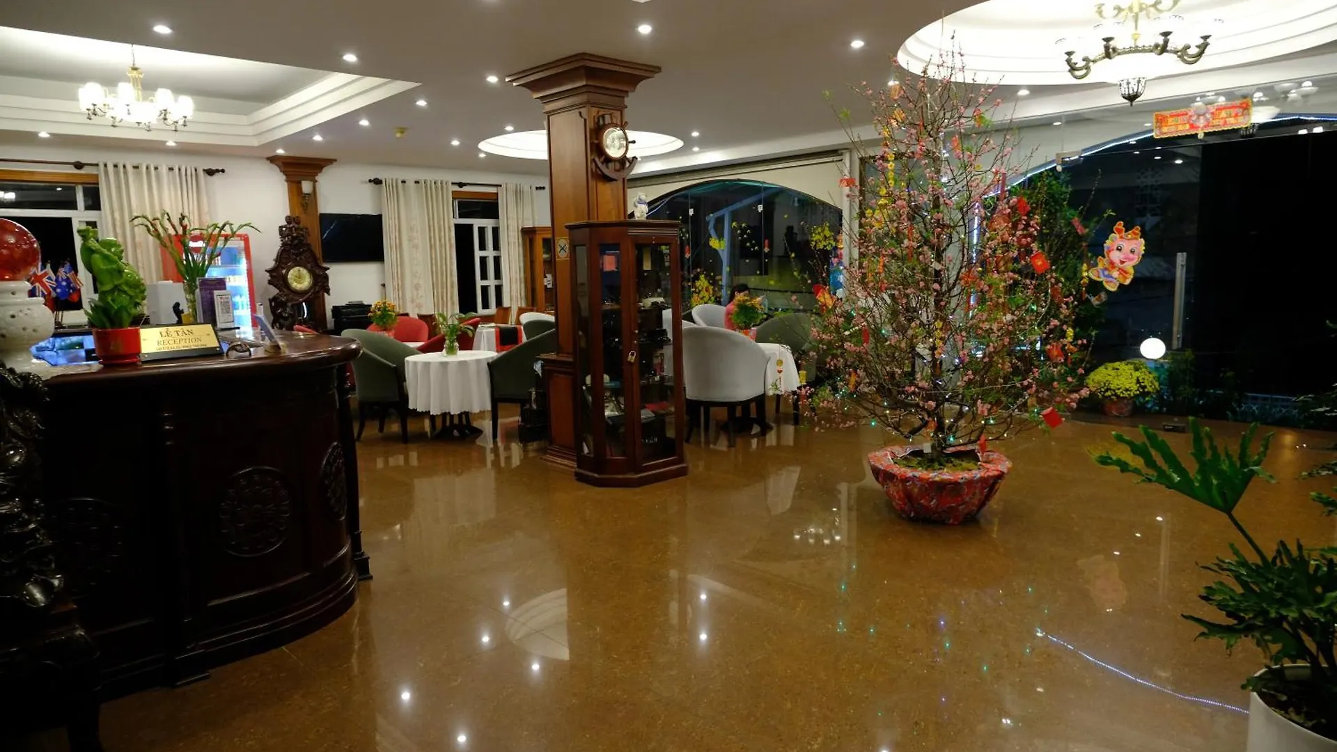 Aparthotel Hoa Phat Hotel & Apartment Ho Chi Minh-stad